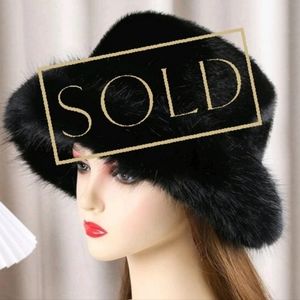 ***SOLD ON DEPOP***NWOT Black Winter Russian Style Hat 22.8in crown